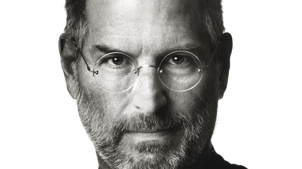 Steve Jobs revolucionó al mundo gracias a sus inventos como el iPhone y las computadoras Mac, lo que le permitió amasar una gran fortuna, pero ¿quién se quedó con su herencia tras morir hace más de una década?