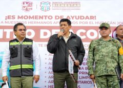 Recorre Salomón Jara zona afectada por John en Tututepec y Jamiltepec.